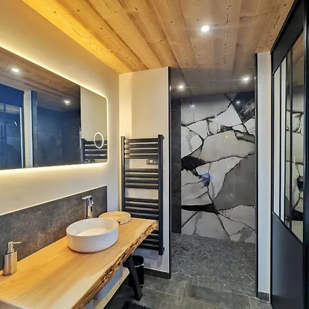 De Standing A Super Avec Jacuzzi Sb2 Chalet Besse-et-Saint-Anastaise